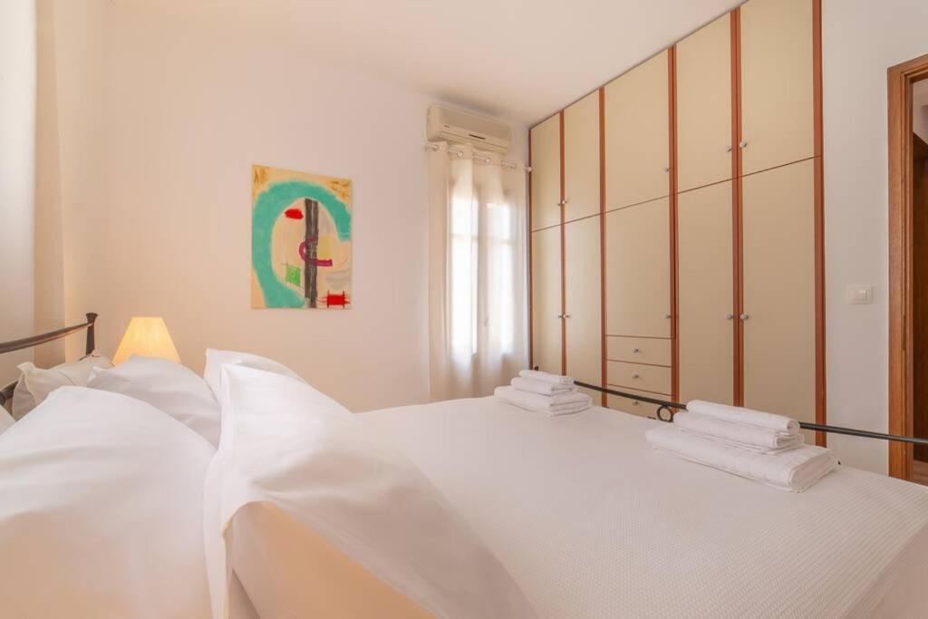 Seaview Stylish Flat In Andros - Walk To Beach Εξωτερικό φωτογραφία